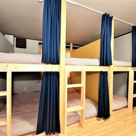 Banana Hammock Hotell Osaka Exteriör bild