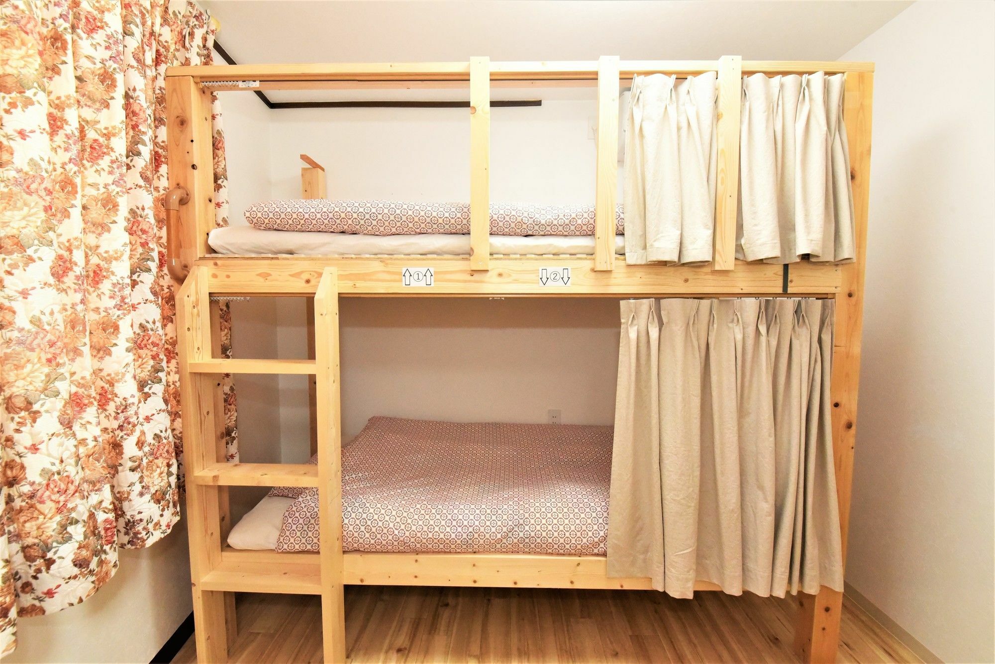 Banana Hammock Hotell Osaka Exteriör bild
